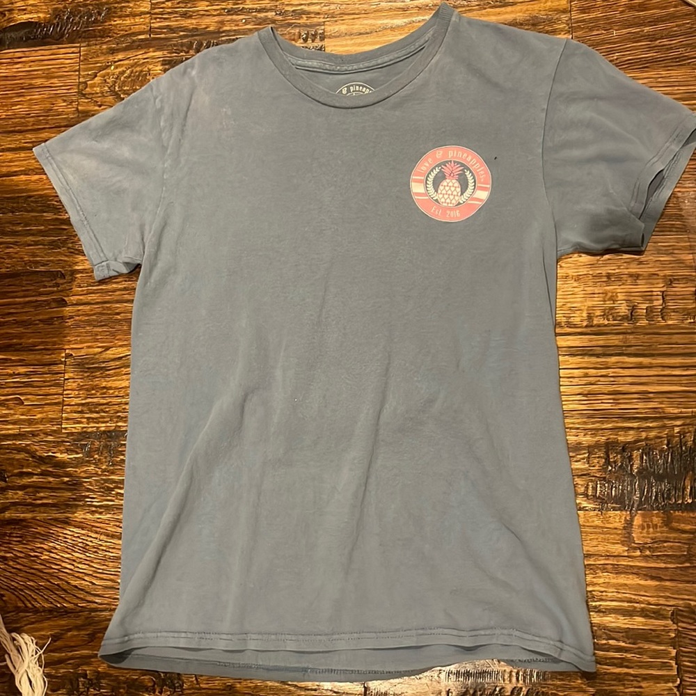 Love and pineapples t shirt